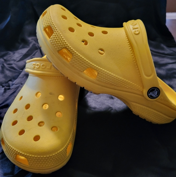 Crocs - Picture 2 of 2